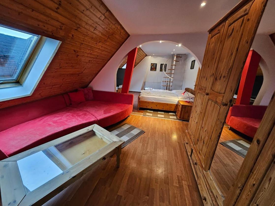 Pension Donaublick Grein 2 In Stifterstrasse 19A Exteriér fotografie